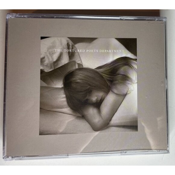 TAYLOR SWIFT  | THE TORTURED POETS DEPARTMENT: THE BOLTER 17 TRACK CD DELUXE - Picture 1 of 5